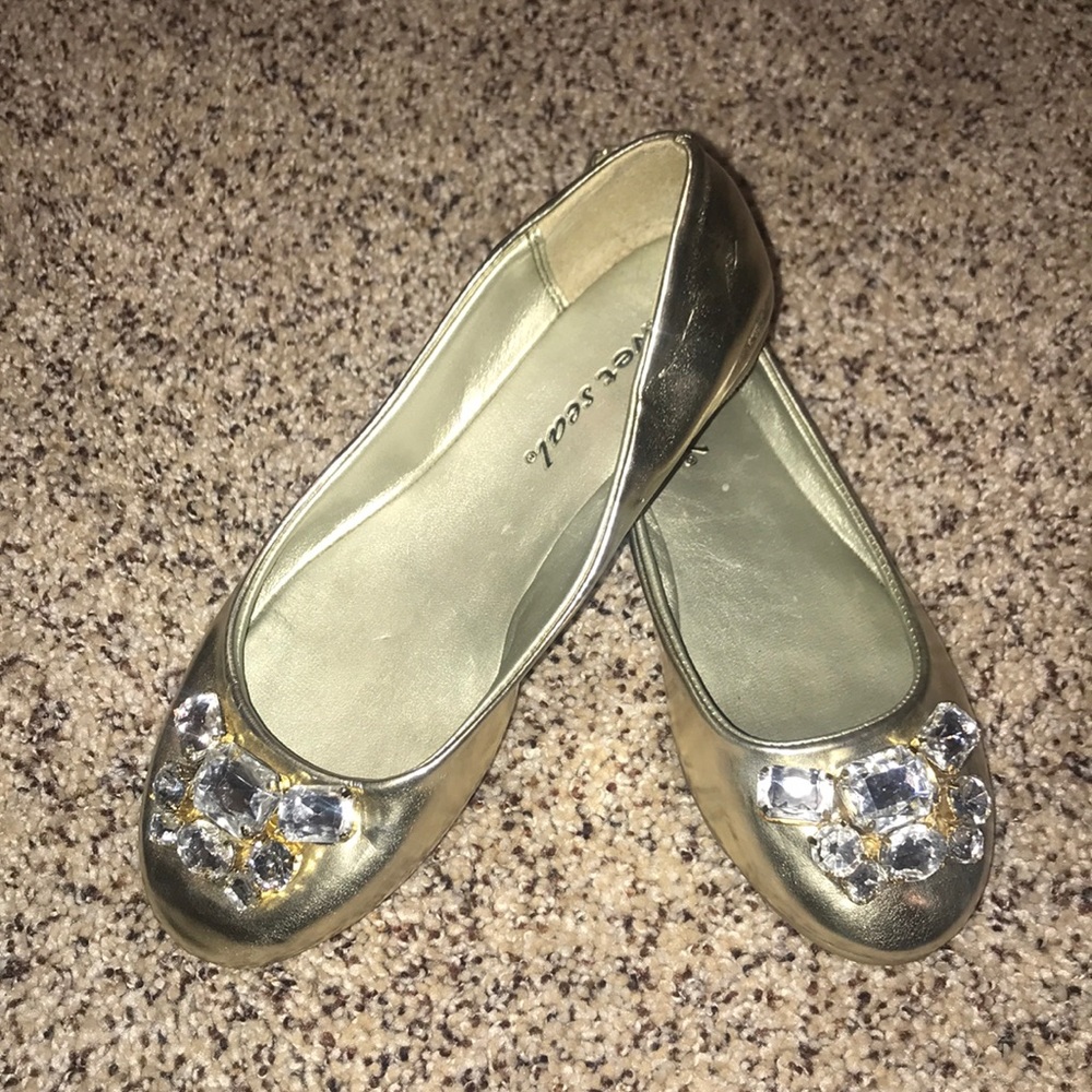 Gold & Gem Flats💎